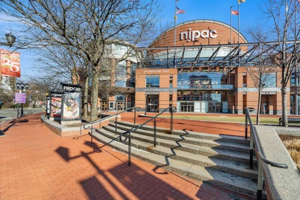 ניוארק Entire Apt/2Bd 2Bth/Amer. Dream Mall/Nyc/Ewr Airpt מראה חיצוני תמונה